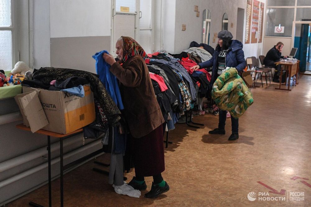 Украинские войска за сутки 28 раз обстреляли территорию ДНР Украинские войска за сутки 28 раз обстреляли территорию ДНР