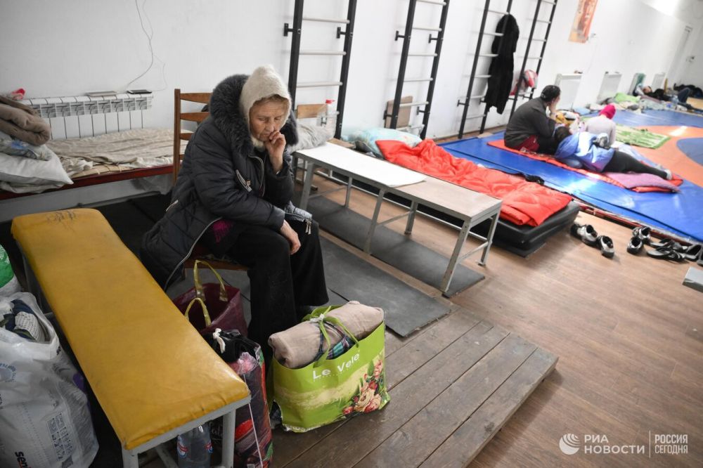 Украинские войска за сутки 28 раз обстреляли территорию ДНР Украинские войска за сутки 28 раз обстреляли территорию ДНР
