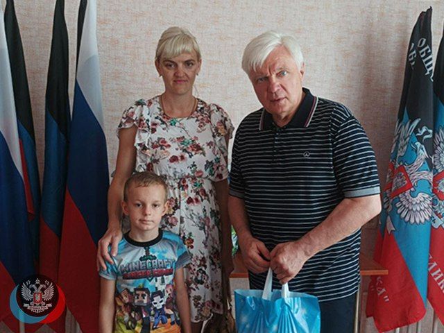 �������, 27 ����, � ������ �����������, ������������ �� ��� ������ ����� � ����� ����� � ��������, ����� �������������...