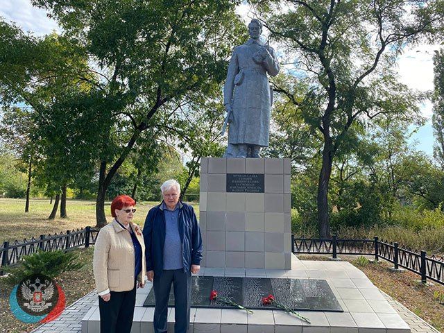 �������, 8 ��������, � ���� ������������ ��������, � ����������-��������� ������ ������ ���������� ������