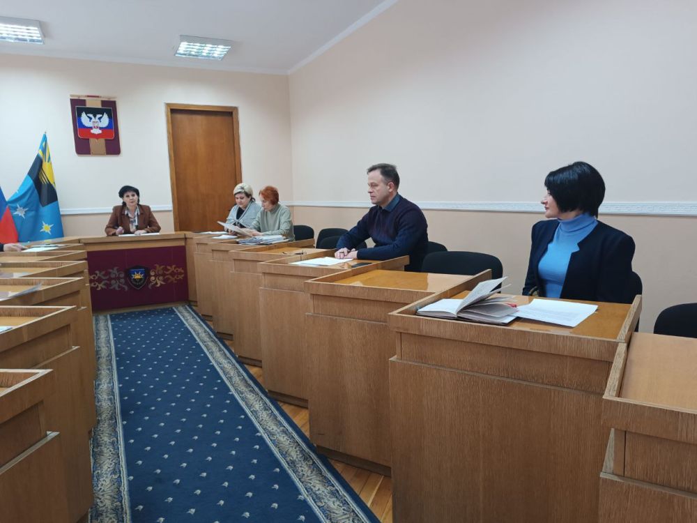 ��������� ��������: 21 ������ ������� ��������� �������� �������� �� ������������ ��������� ���, ������������ � ���������� ������ �������� � ���� �������� ���� ����������� 10 ��������� � ������� ������� � ������� �����������