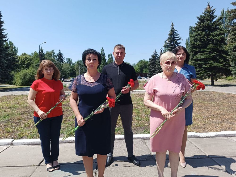 ��������� ��������: �������, 22 ����, � ���� ������ � ������ ������� ������� � ��������� ���������� ������ � ��������� ������-����������, ������� ���������� �� ���������� ���������� ������ �. ��������