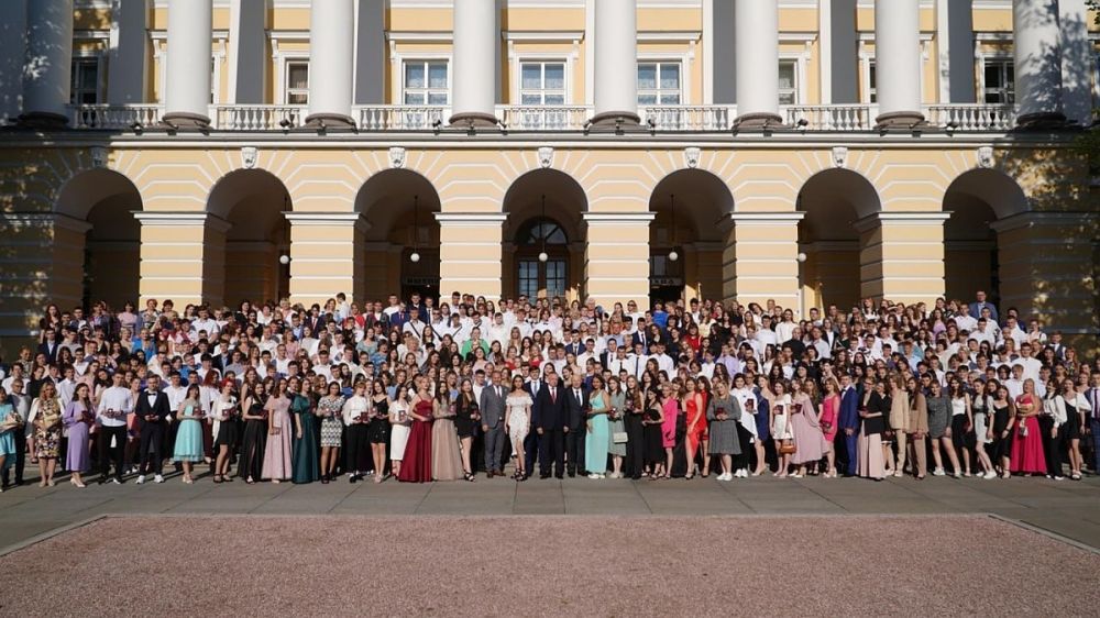 � ��������� ����� ������ ������� ������� ����� 450 ����������� �� ���