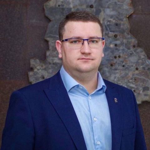 ���� ��������: . ��������� ����� ��������� ����� ���������� ��������� ���� ������������� ���������� "�����������". ����������� ��� ���� �������: �� "���������" (��������) - �� "��������" (������). �������