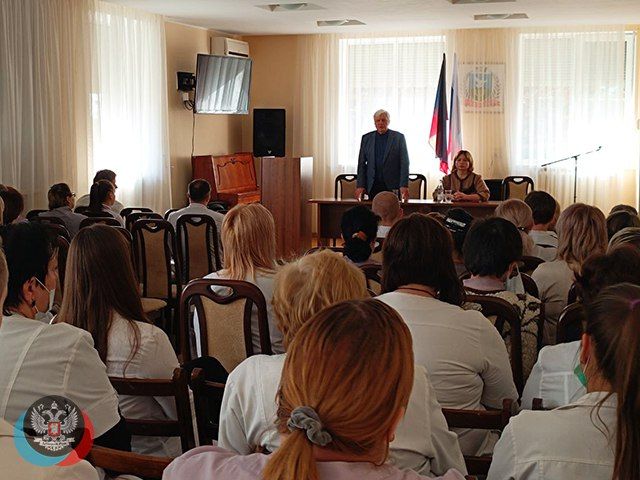 � ����������-��������� ������ ������ ������� ����� ������ � �������� �����������