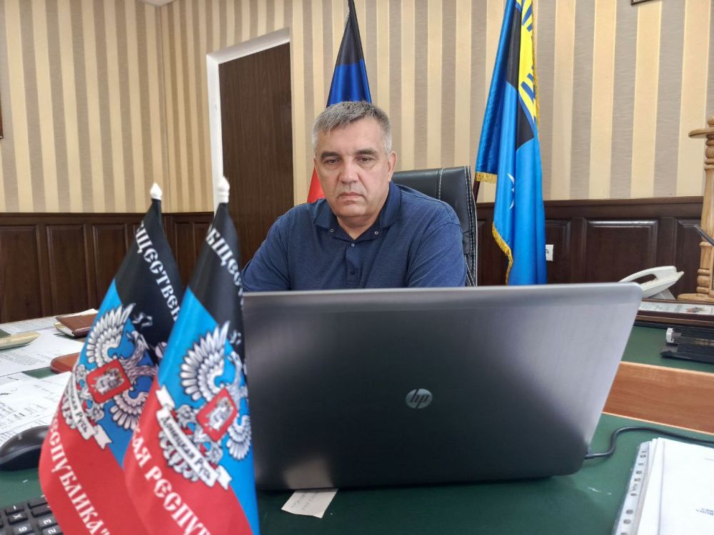 3 ����, � ������ ���������������������������� ������ ���������� ���������������� ������ ������������� ���������� ������ �������� ��� ������ ������� ������ ������� c �������� ��������������� �����-��� � 15 ���������������� ���� ������ ��������