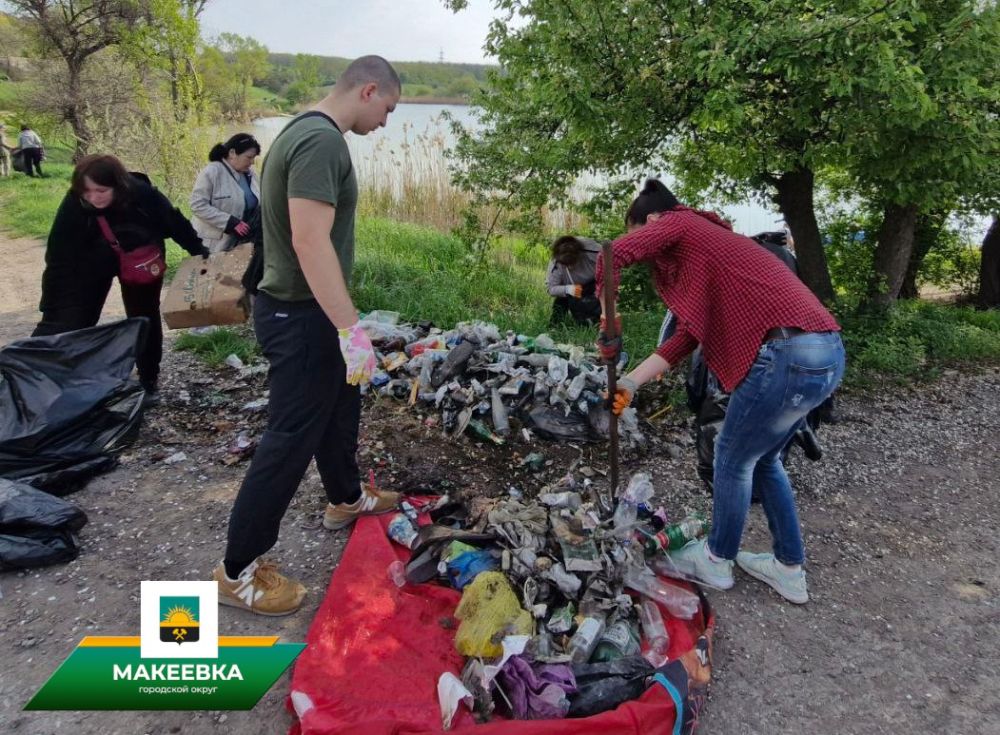 Червоногвардейский район принял участие во всероссийском субботнике