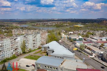 В Кировском внутригородском районе продолжаются ремонтные работы на водопроводных сетях