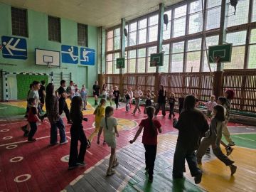 Очередной день работы досуговых площадок на базе образовательных учреждений городского округа Макеевка был ярким и насыщенным