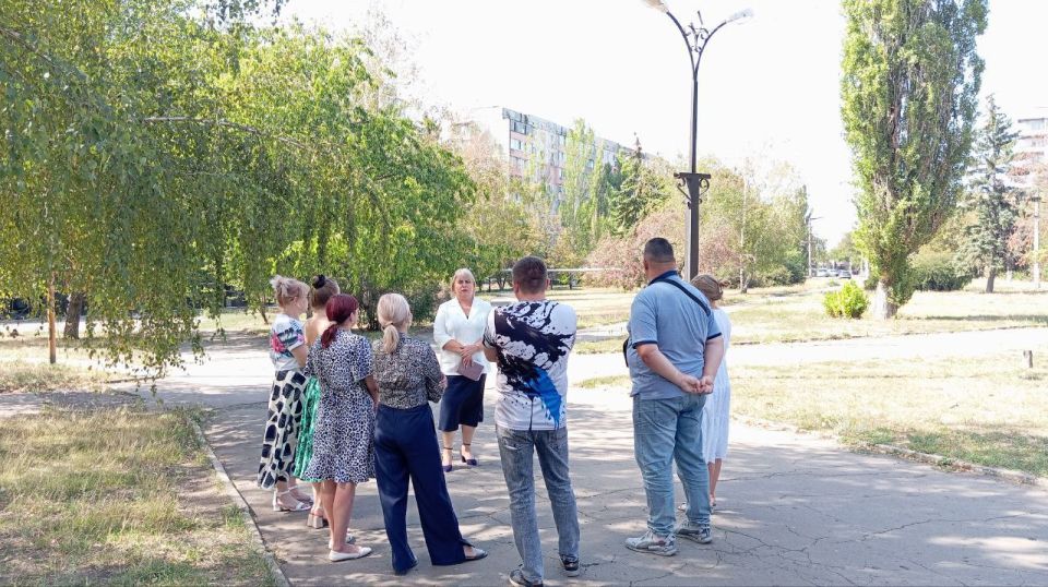 1                     : . , .  4