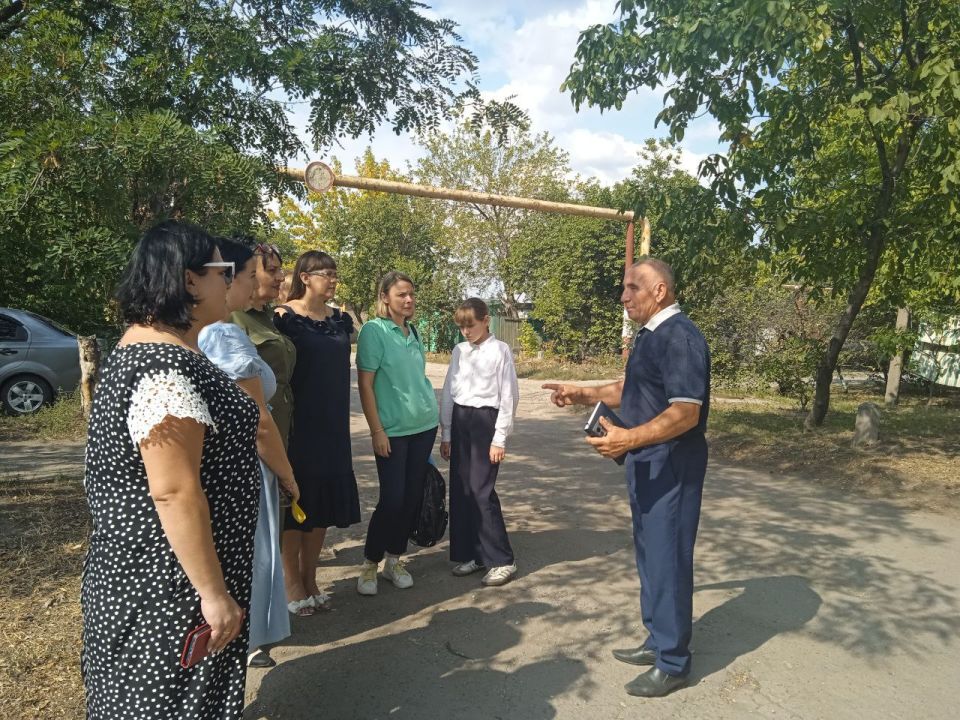 2             : . , .  22