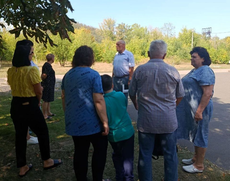 2 ,                           100 ...