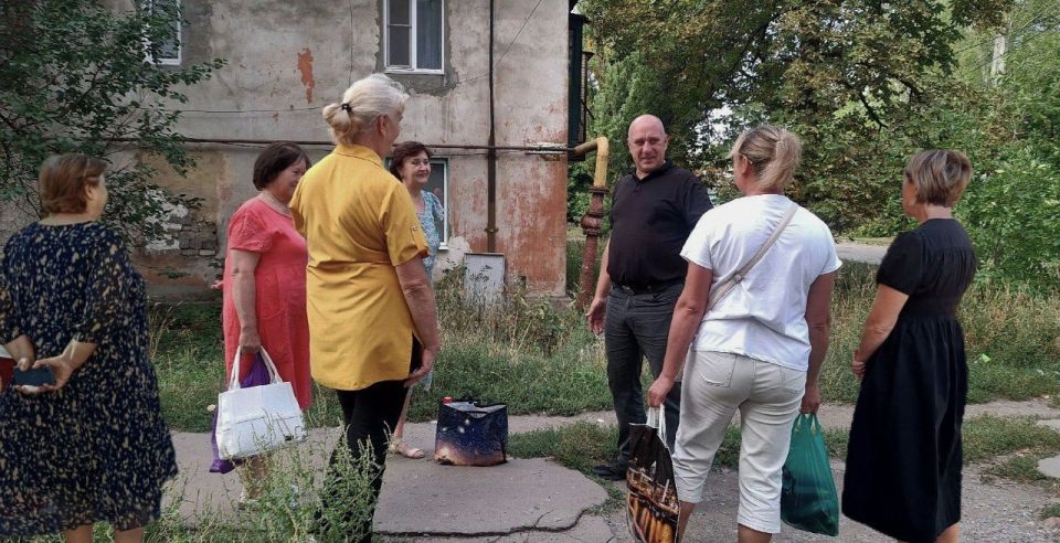 4                     1   