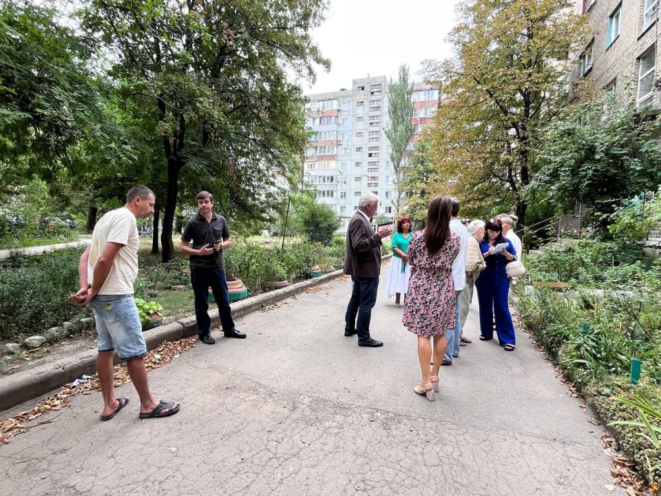 5 ,  -                    42,   