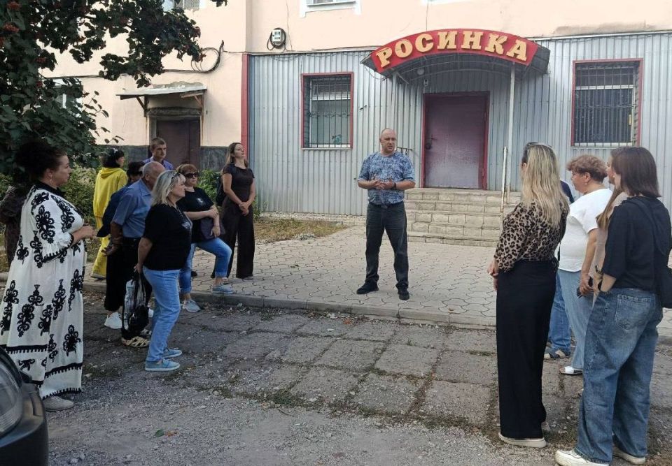 8      1, 2  5   4  40               