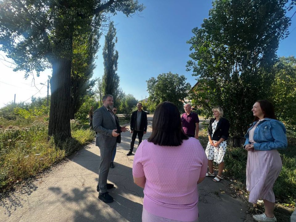 8 ,          : . , . 250  ,74