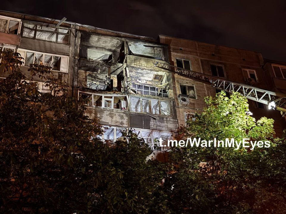 18+.            ,       ,   6 