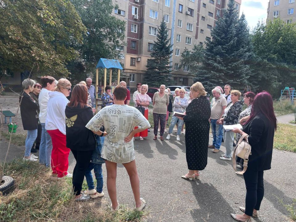 , 10 ,               : . , - ,  35