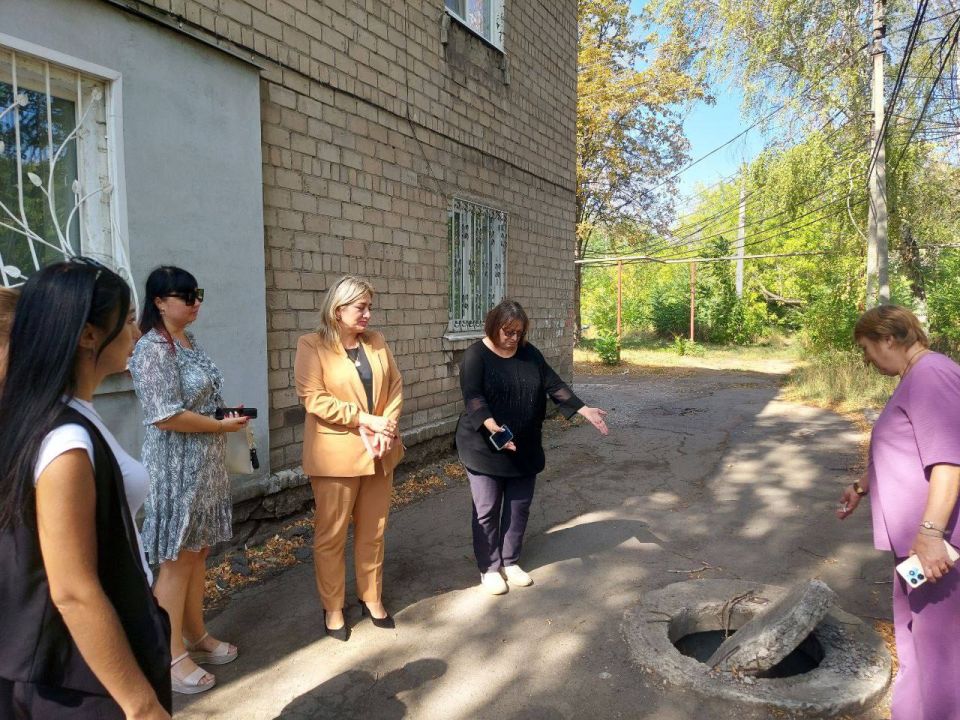 , 10 ,         : .. , . , . , 8  . ,25