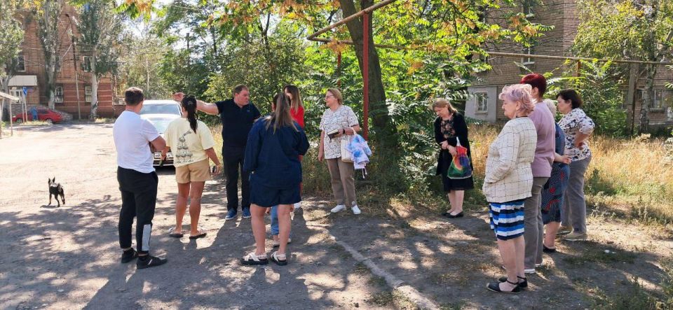 12 ,         : .. , . , . , 27