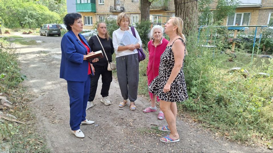  :                , 82