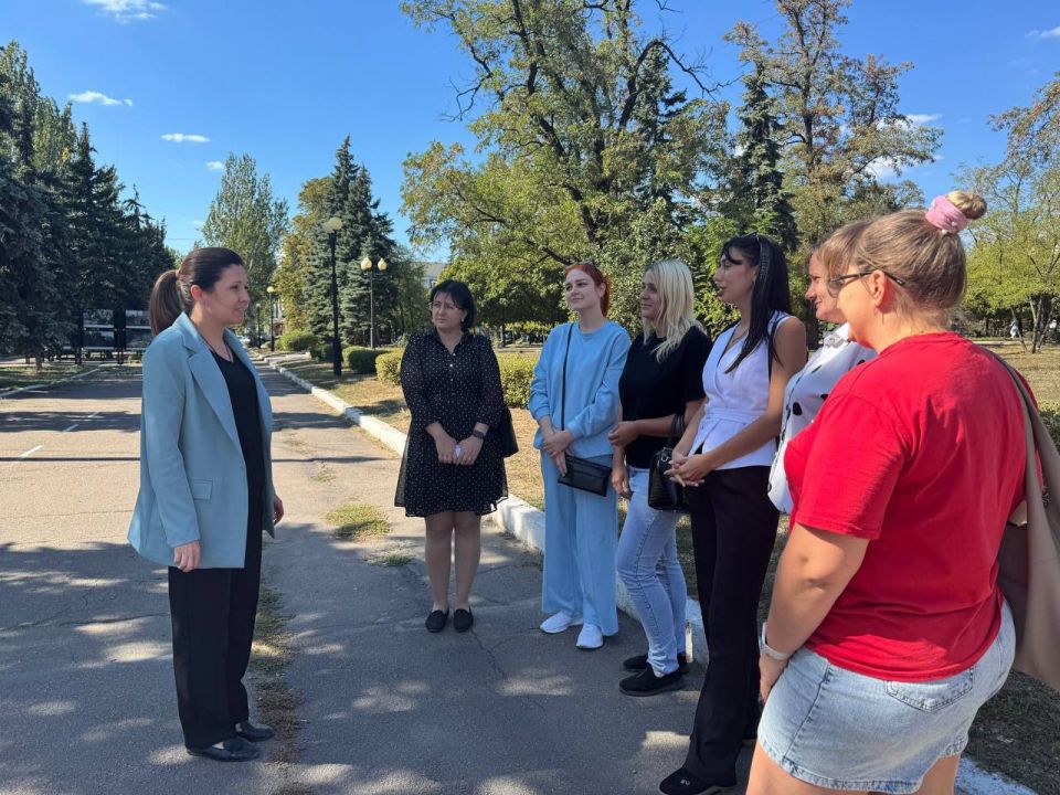 , 15 ,         : . , . ,7