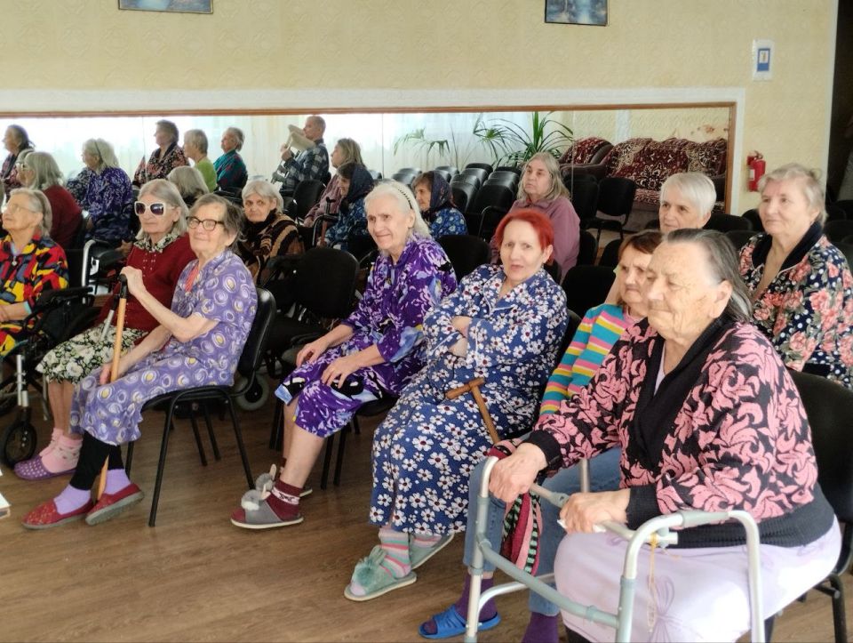  : 17                ,    ...