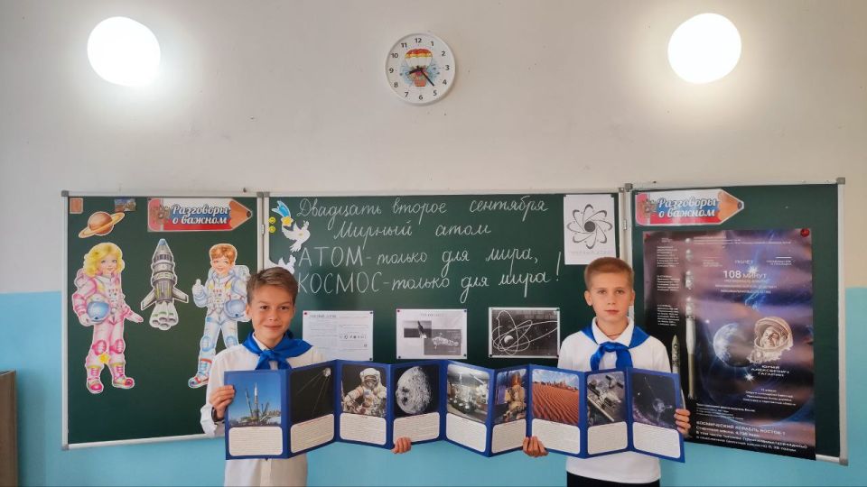 22  2025                      ,    ...