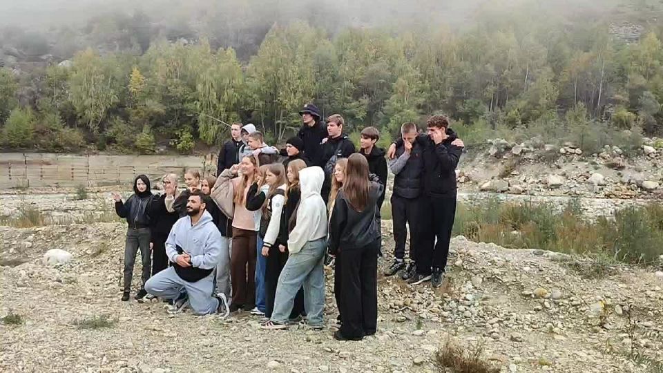 ,     &quot; &quot;    &quot;-    .. &quot;,   ,      !