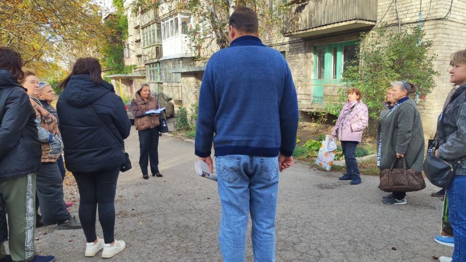 8                  1   