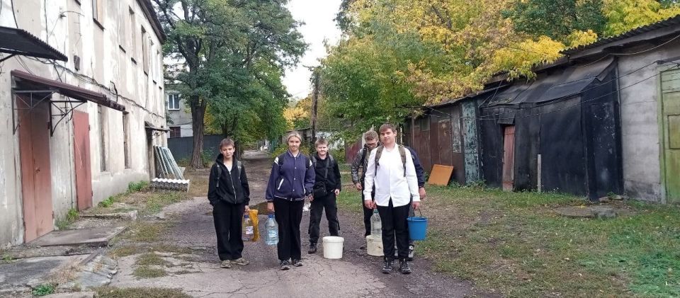    1000            ,    :     