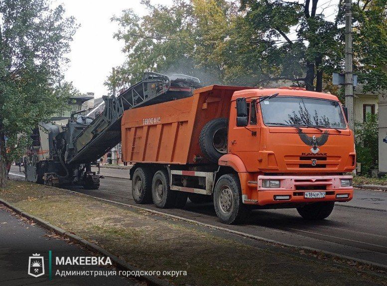 В Червоногвардейском районе Макеевки начаты работы по ремонту дорожного полотна на маршруте следования автобуса №30