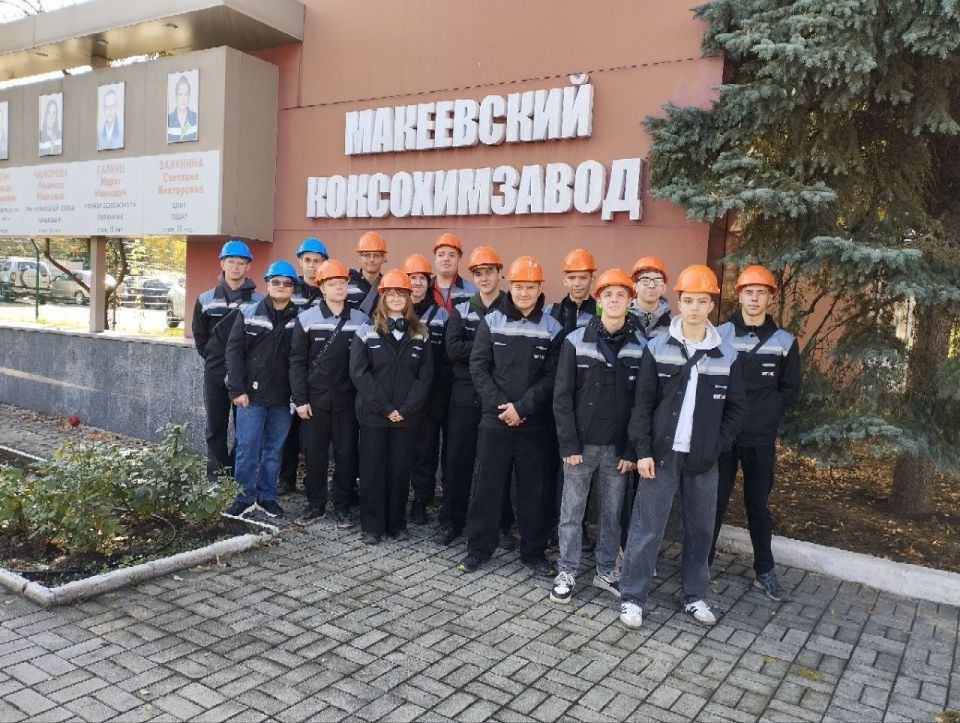       4             3-    - 