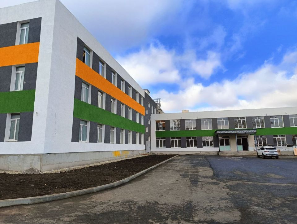  :                -,      ...