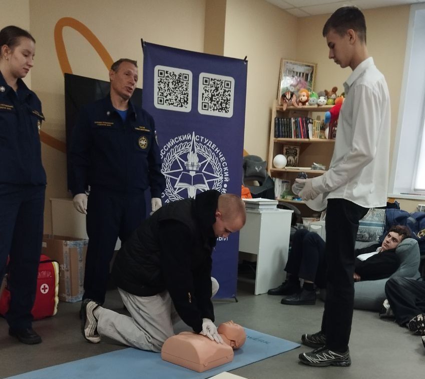 21  2025    ,    ,  ,          