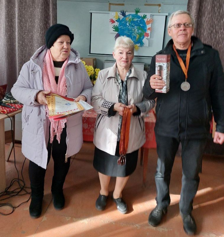 22 ,                       ...