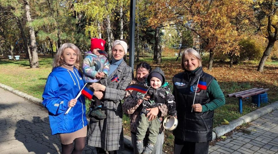 , 24 ,                         ...