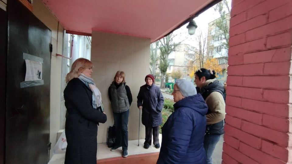 Сегодня, 27 октября в Червоногвардейском районе состоялась встреча заместителя руководителя Управы Червоногвардейского внутригородского района Администрации городского округа Макеевка Татьяны Задорожной с жителями жилого...