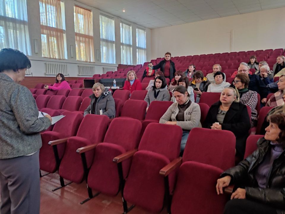  : , 29 ,   c            1   