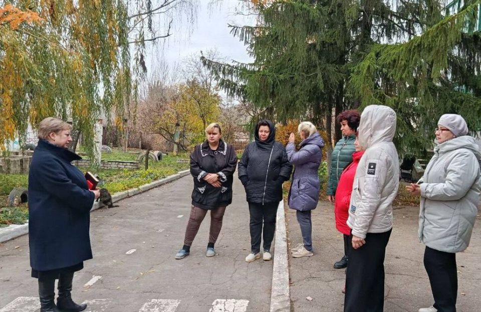 7                       2