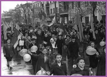 Добрый дом детства для нескольких поколений: городскому ДДЮТ им. Джарты в Макеевке исполняется 90 лет