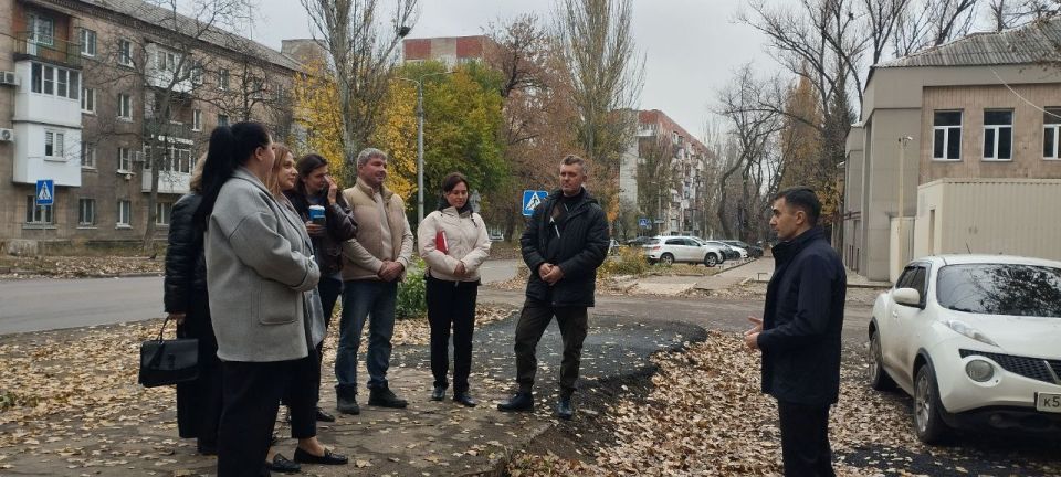 10 ,            : .. , . , . , .48