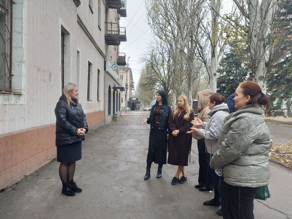 , 12 ,       : .. , . , . , . 17\5