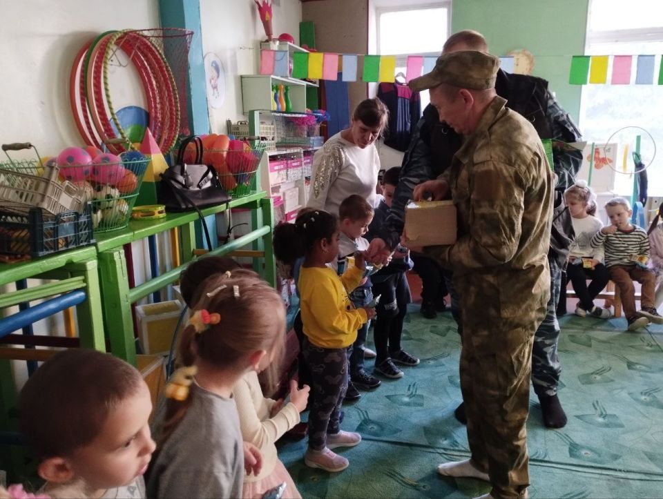      &quot;   7 .. &quot;      -           