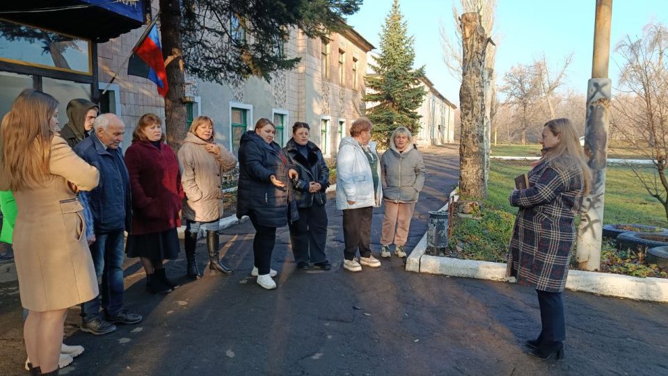 , 25 ,                     21    3   