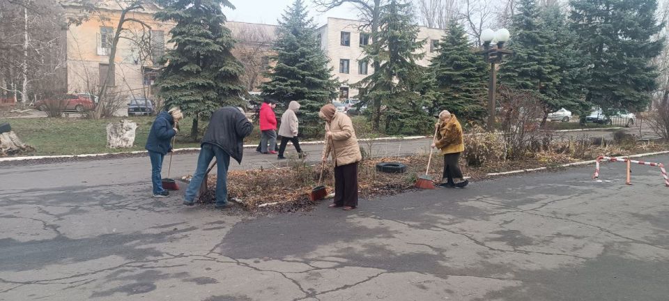      &quot; &quot;      . ..             