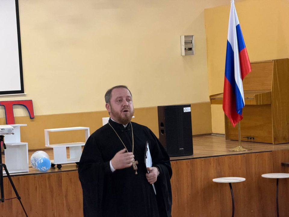 � ���� "����� � 2 �.�. ��������" ���������� ������ ������� � ������ XXXIV ������������� ��������������� �������������� ������ (������������ ����) � ����� ��� ����: ������ � �������� ����� � �����������