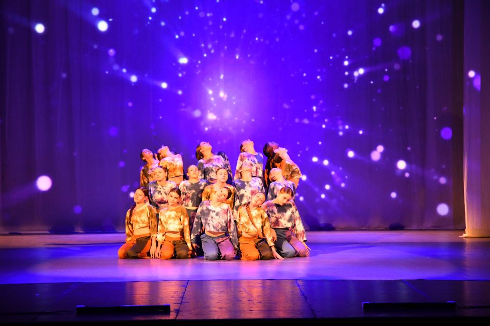 � �������� � ������� ������� ������ ����������� �������, ����������� 90-������� ������ ������ �������� � ���������� ����������