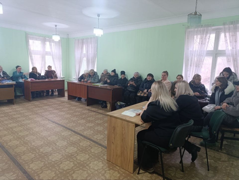 �������, 3 �������, ������ �������� ������� ������� ������� �� ������: �.�. ��������, �. ��������, 301 �������� �������, 4