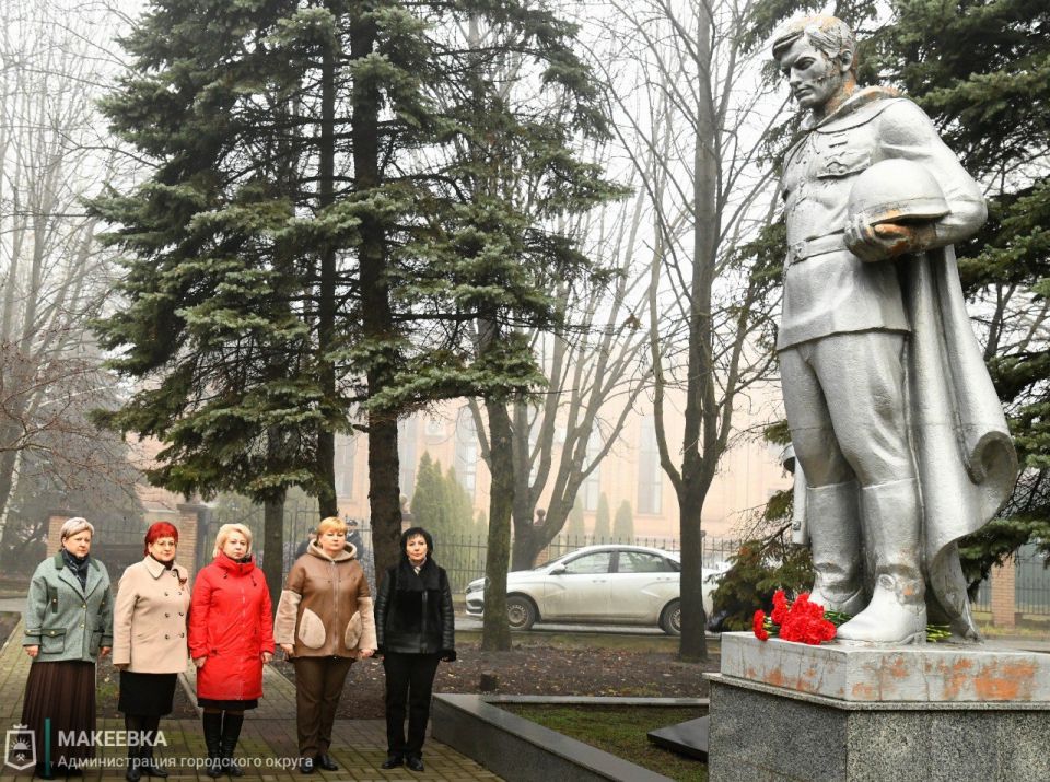 ������ �� �����, ����� �� ������: ���������� ������� ������ � ��������� ������������ �������